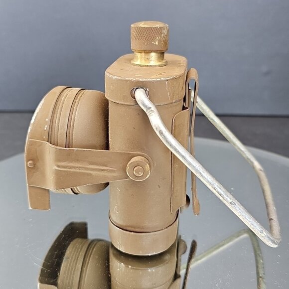 WWII Lamps Electric Co No 1 Black Out Flashlight Lantern Untested London UK - Picture 4 of 13